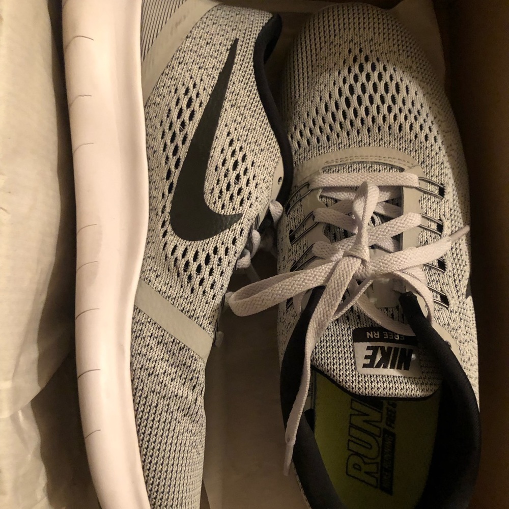 Women’s Nike Free Runs